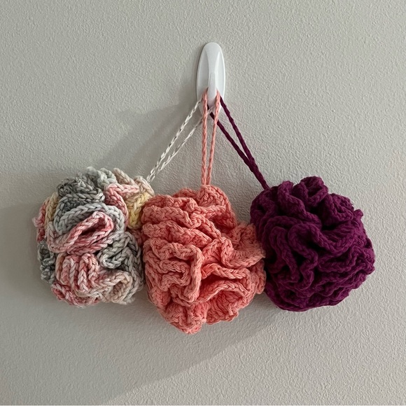 Set of 3 Crochet Peach/Burgundy/Gray Eco-Friendly Bath Loofahs with Hanging Loop - Picture 2 of 9